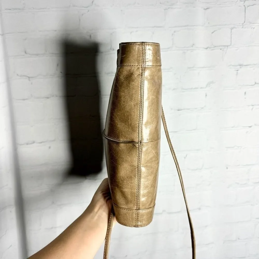 HOBO International Taupe Shiny Crackle Leather Clutch Shoulder Bag Every Day Bag